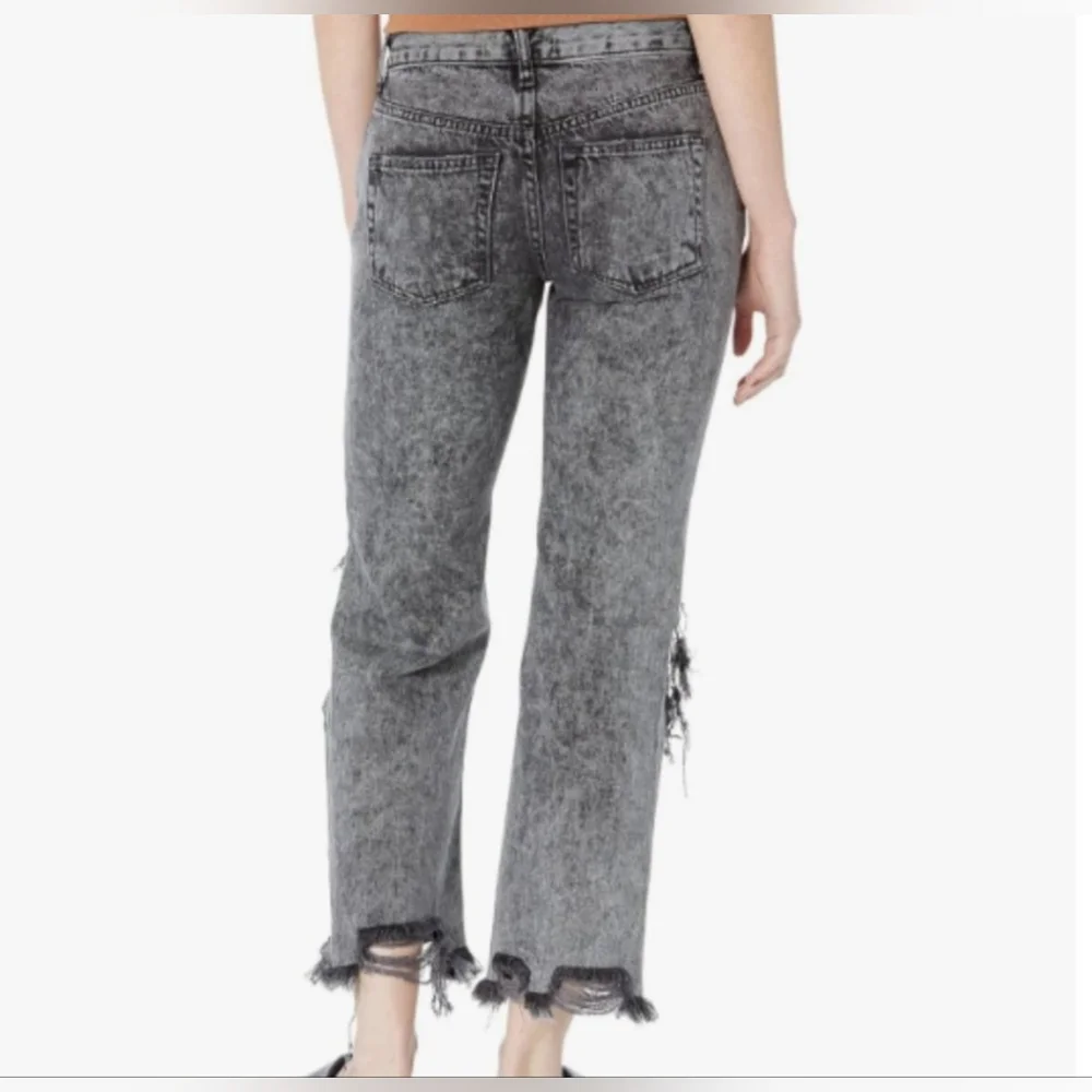 Free People Maggie Mid Rise Stright Leg Distressed Jean